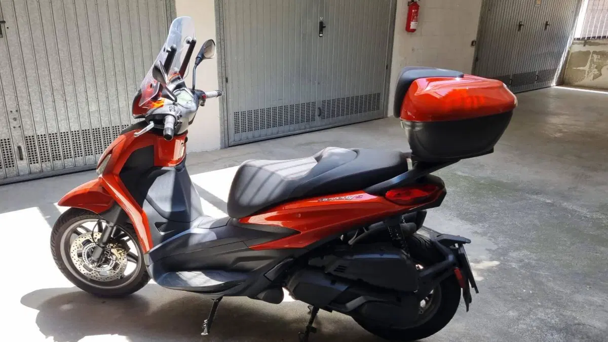 Piaggio Beverly 400 S (2025 - 26) (3)