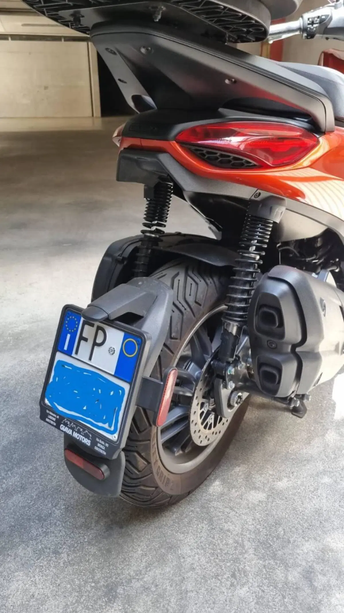 Piaggio Beverly 400 S (2025 - 26) (8)