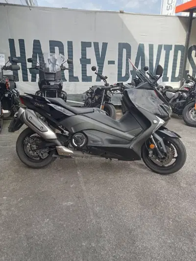 Yamaha T-Max 530 ABS (2015 - 17) usata