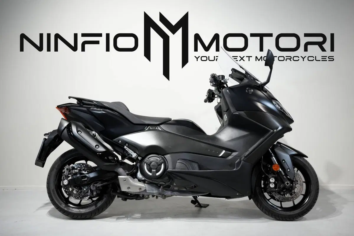 Yamaha T-Max 560 (2022 - 24)