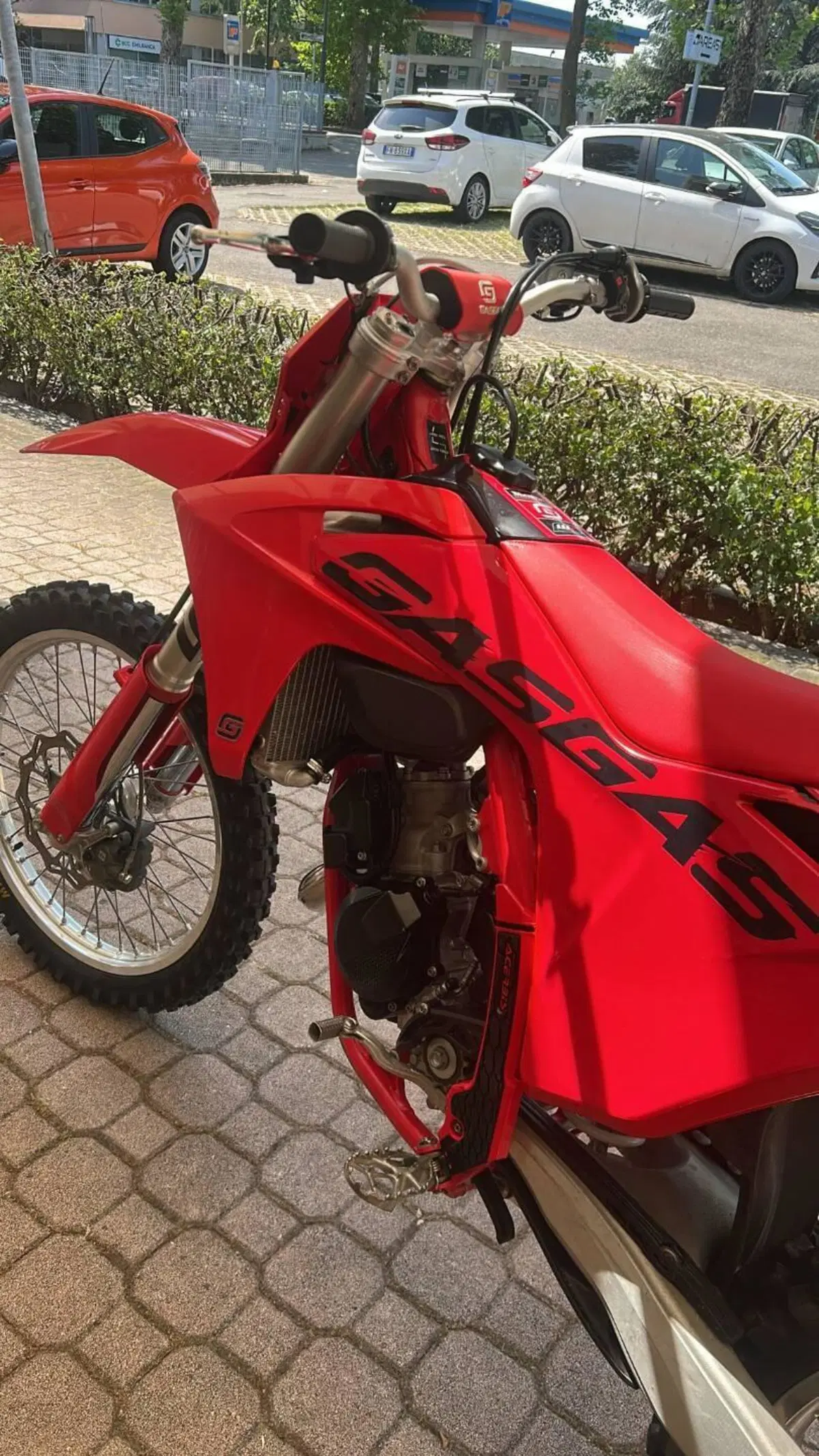 GASGAS MC 125 (2025) (6)