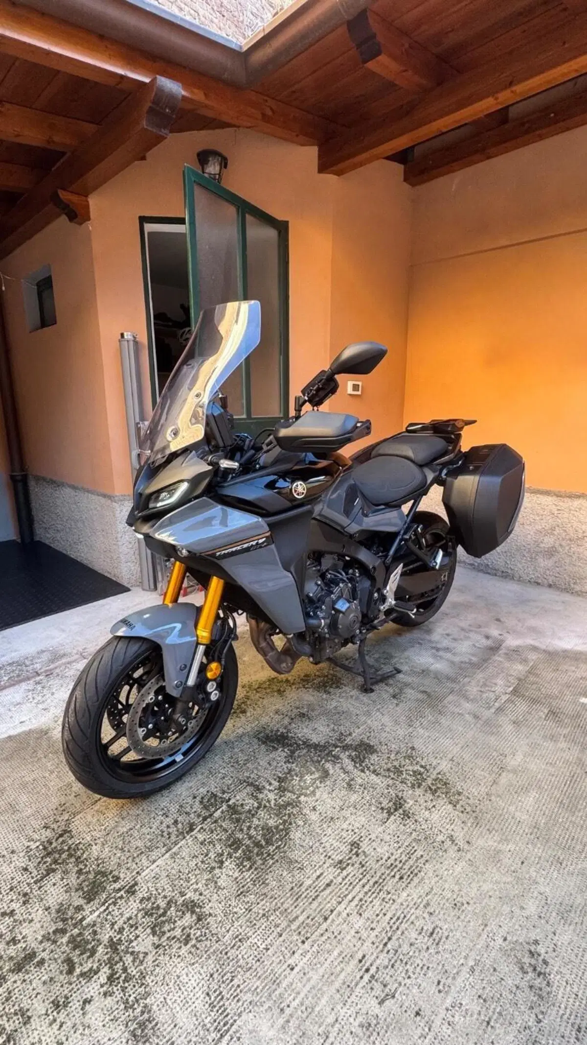 Yamaha Tracer 9 GT+ (2023 - 24) (2)