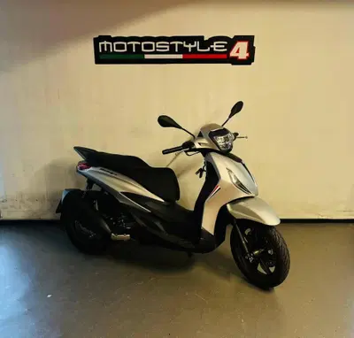 Piaggio Beverly 300 S ABS-ASR (2021 - 25) usata