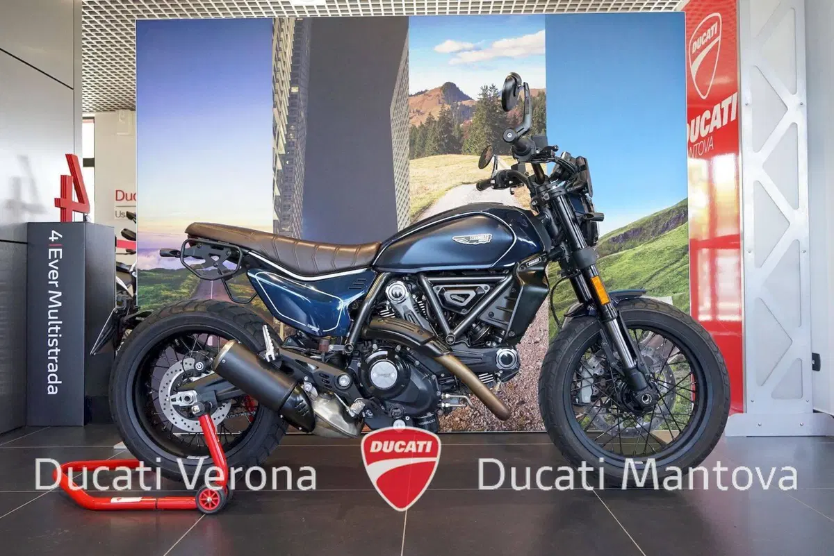 Ducati Scrambler 800 Nightshift (2023 - 24)