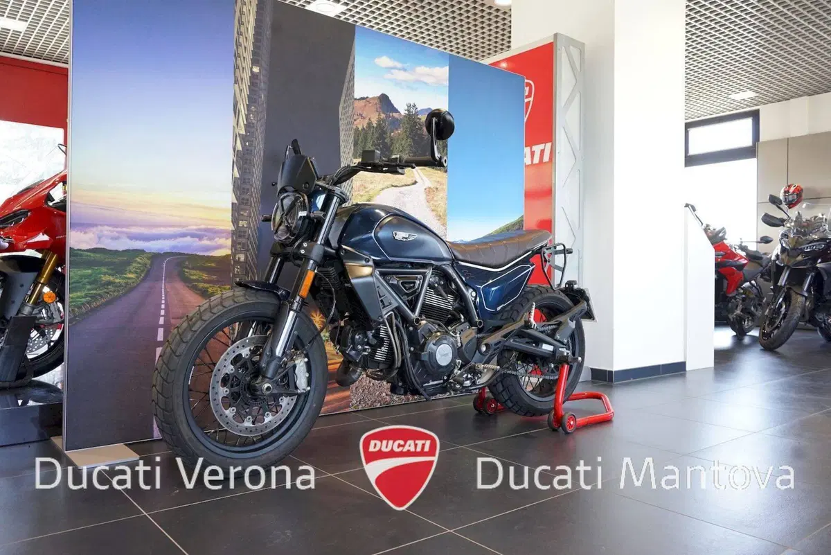 Ducati Scrambler 800 Nightshift (2023 - 24) (13)