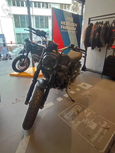 Ducati Scrambler 800 Icon Dark (2025 - 26) nuova