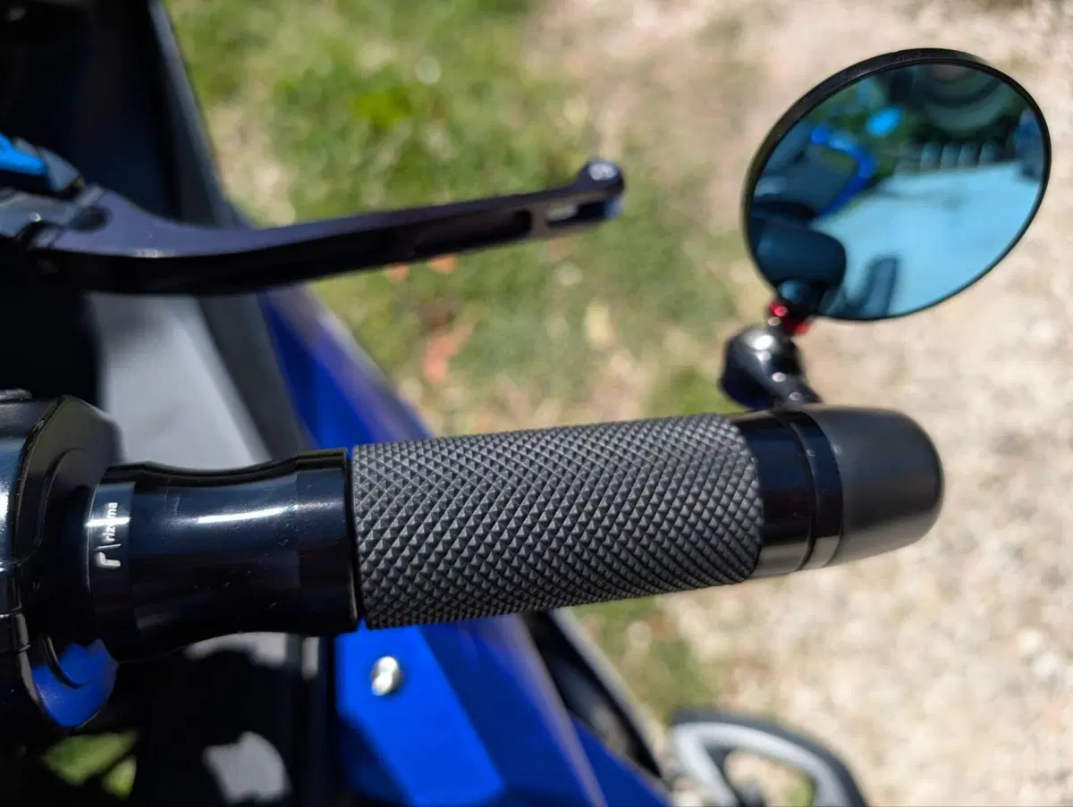 Yamaha YZF R1 (2017 - 19) (13)