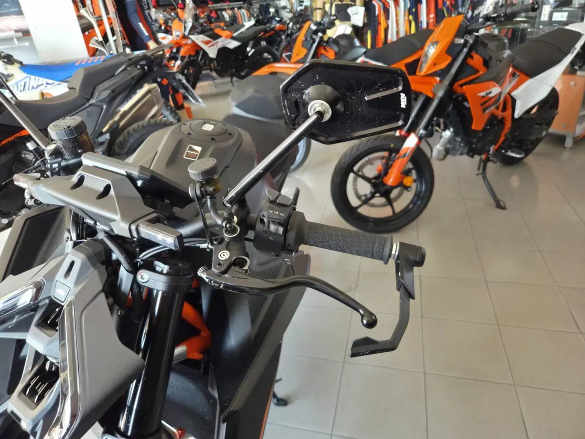 KTM 1390 Super Duke R EVO (2024 - 26) (2)