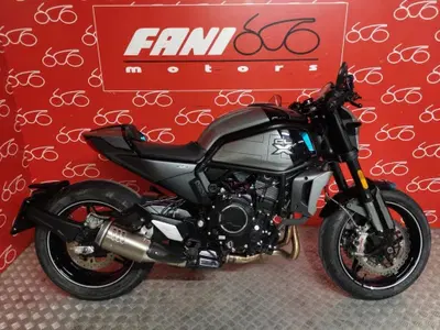 CFMOTO 700CL-X Heritage (2021 - 26) usata
