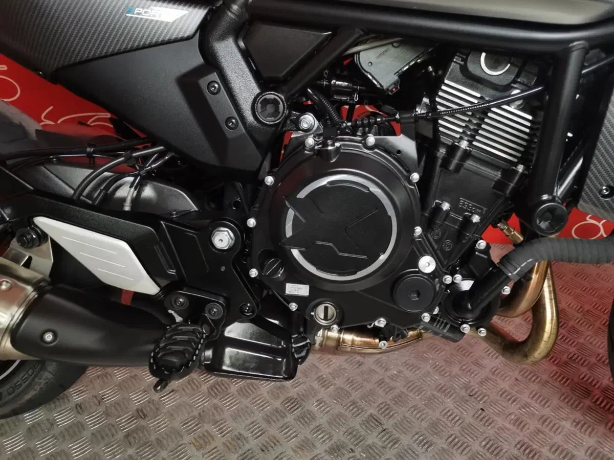 CFMOTO 700CL-X Heritage (2021 - 26) (5)