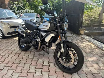 Ducati Scrambler 1100 Dark Pro (2020 - 24) usata