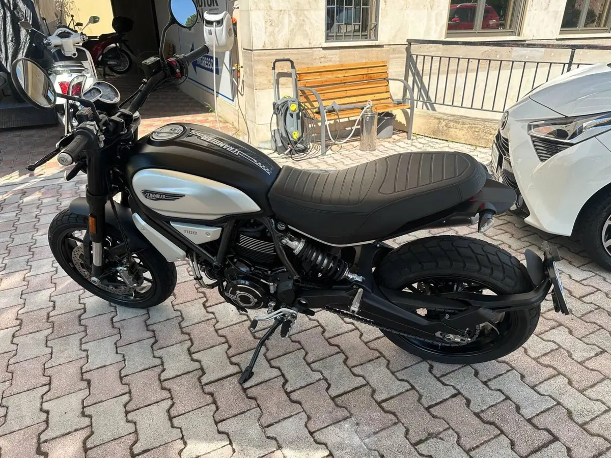 Ducati Scrambler 1100 Dark Pro (2020 - 24) (4)