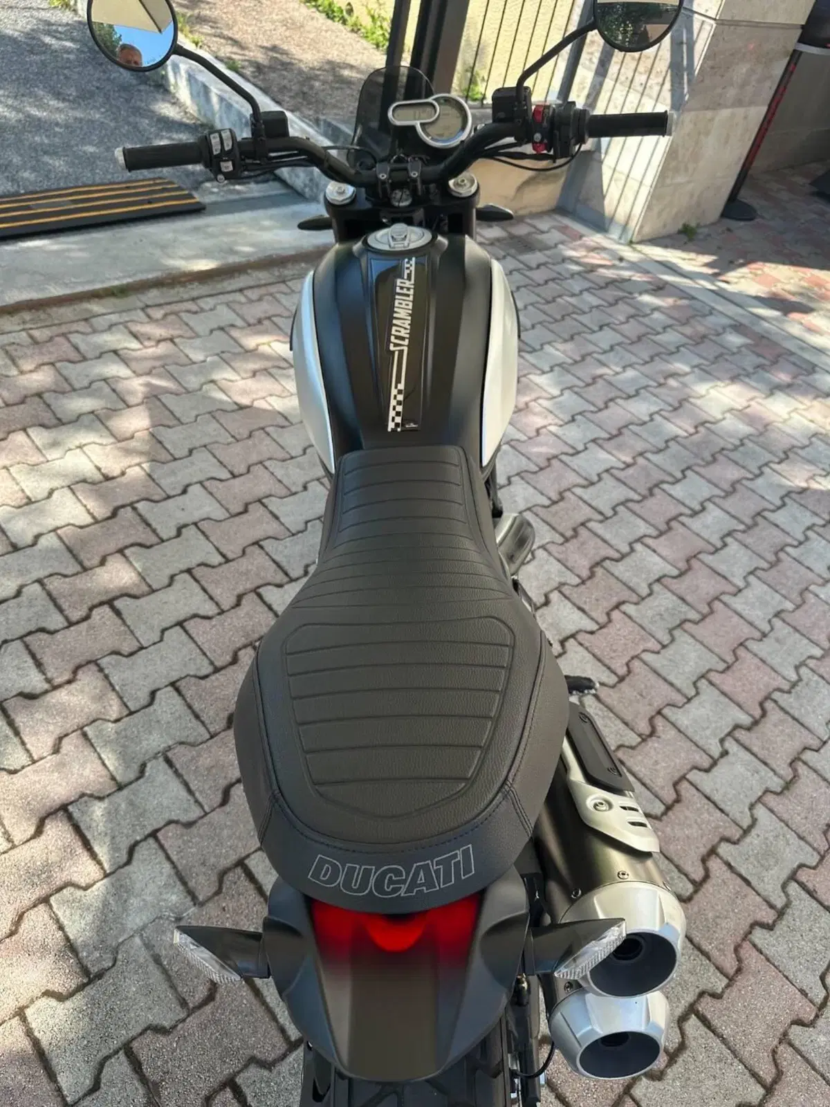 Ducati Scrambler 1100 Dark Pro (2020 - 24) (5)