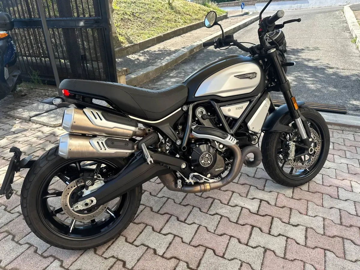 Ducati Scrambler 1100 Dark Pro (2020 - 24) (6)