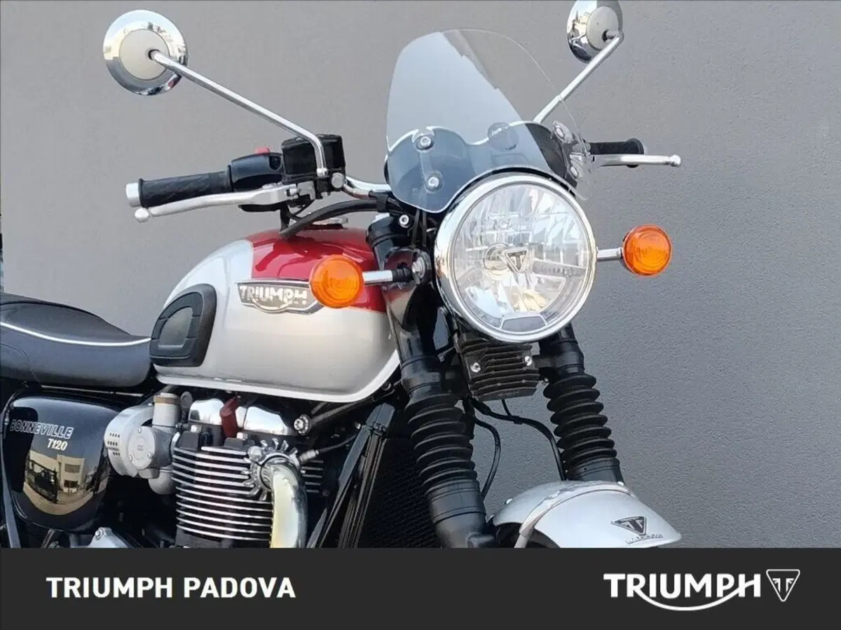 Triumph Bonneville T120 (2016 - 20) (5)