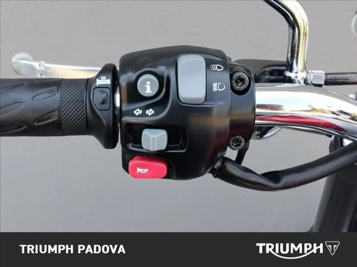 Triumph Bonneville T120 (2016 - 20) (12)