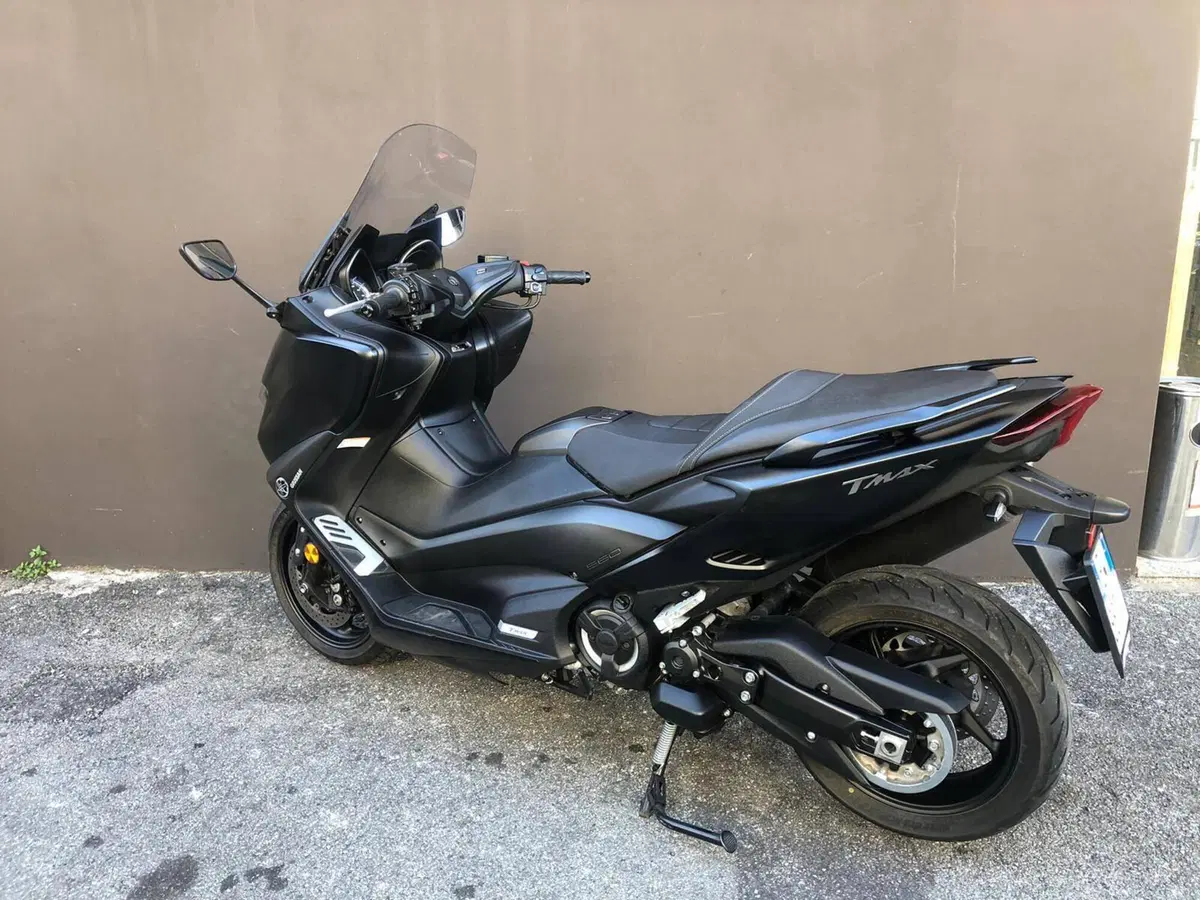 Yamaha T-Max 560 (2020 - 21) (3)
