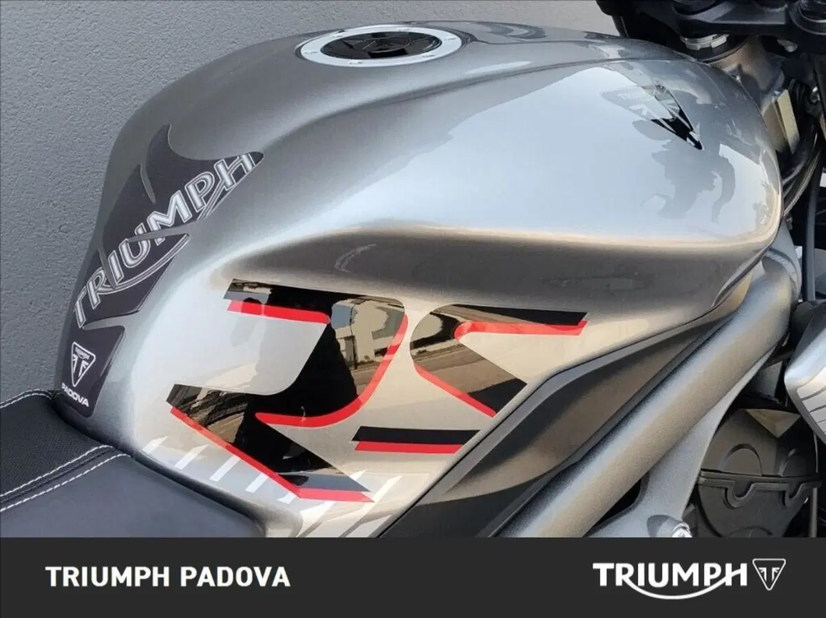 Triumph Street Triple RS (2020 - 22) (4)