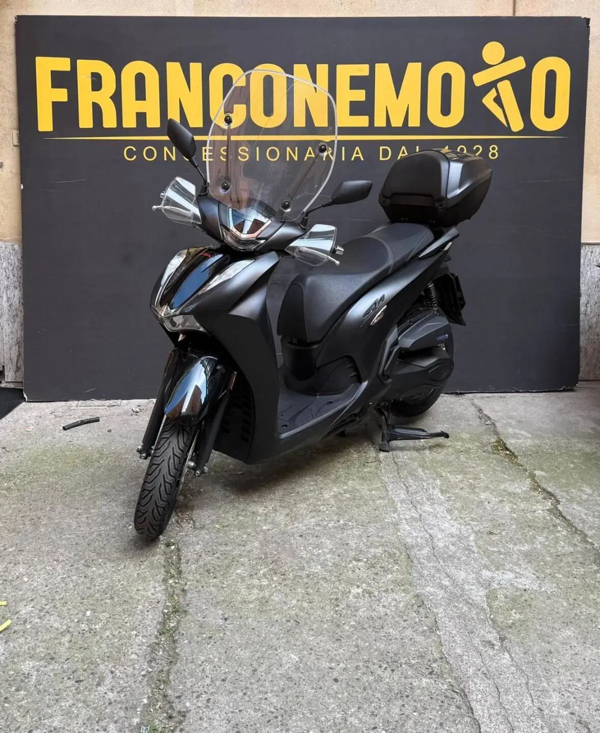 Honda SH 350 Sport (2021 - 24) (2)
