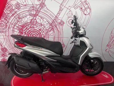 Piaggio Beverly 400 S ABS-ASR (2021 - 24) usata