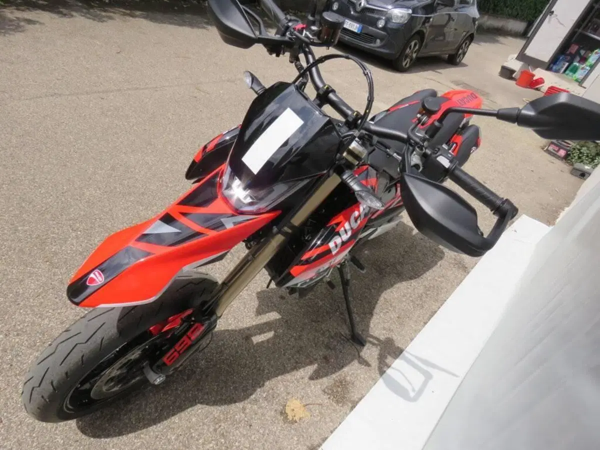 Ducati Hypermotard 698 Mono RVE (2024 - 26) (6)
