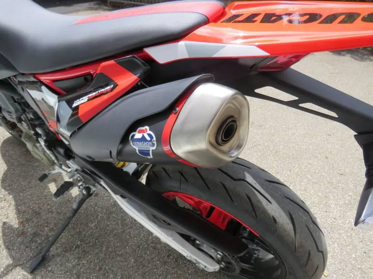 Ducati Hypermotard 698 Mono RVE (2024 - 26) (12)