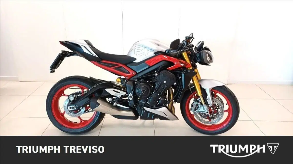 Triumph Street Triple 765 RX (2026) (2)