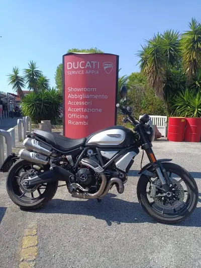 Ducati Scrambler 1100 Dark Pro (2020 - 24) usata