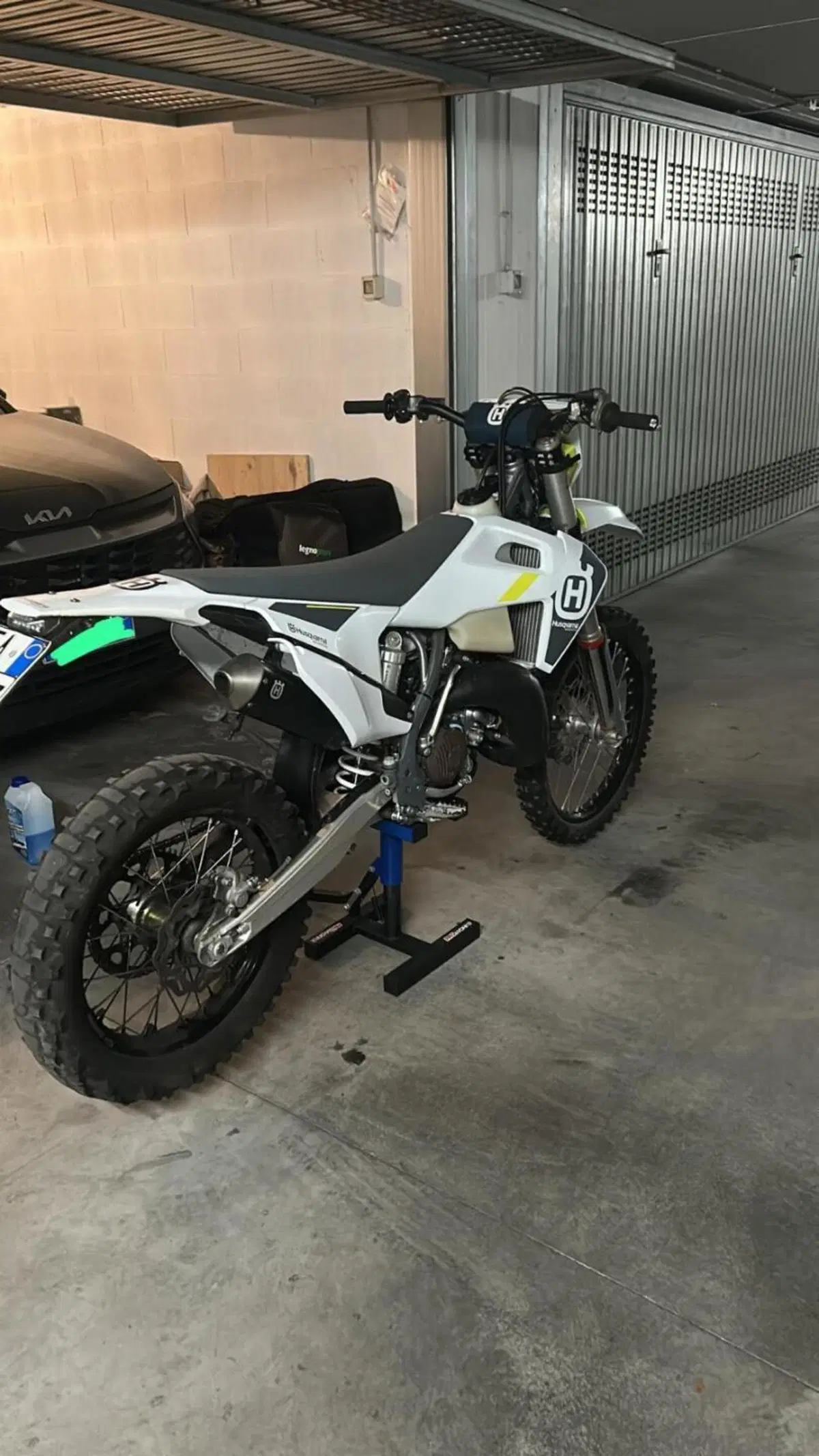 Husqvarna TE 150i (2022) (2)