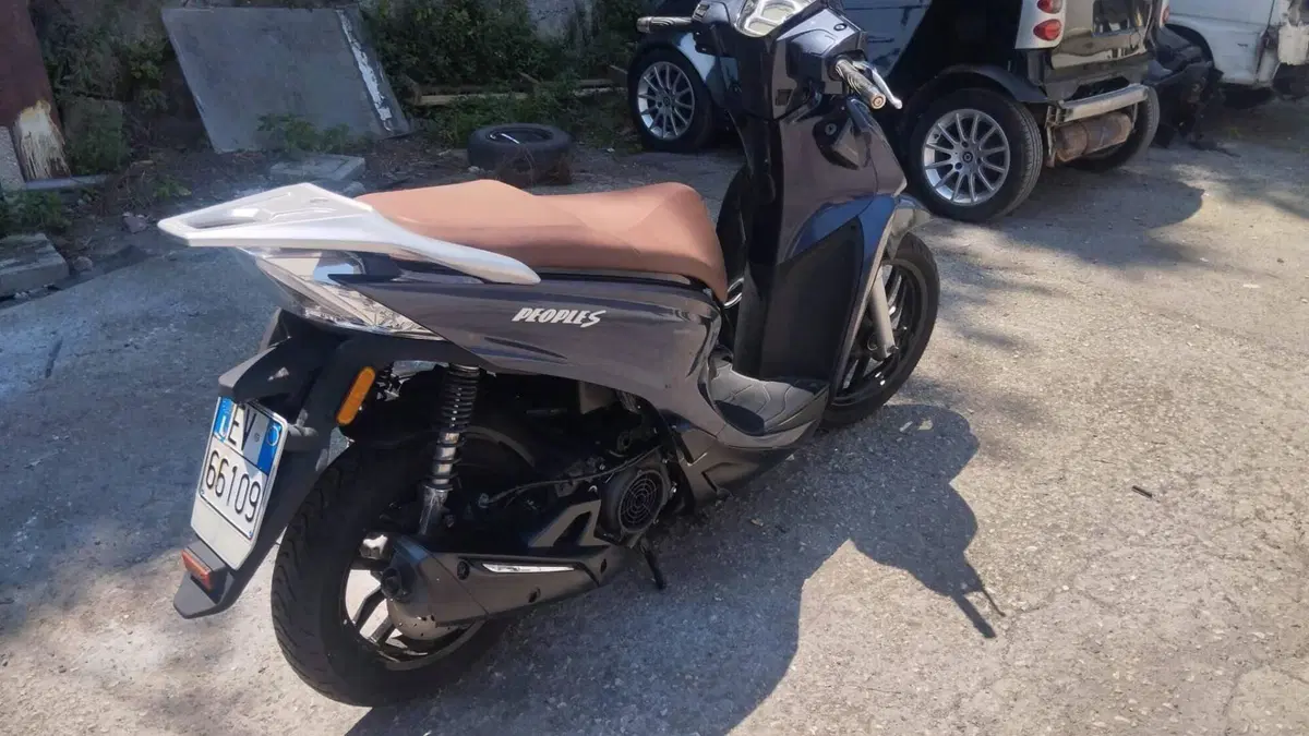Kymco People 125i S (2020) (3)