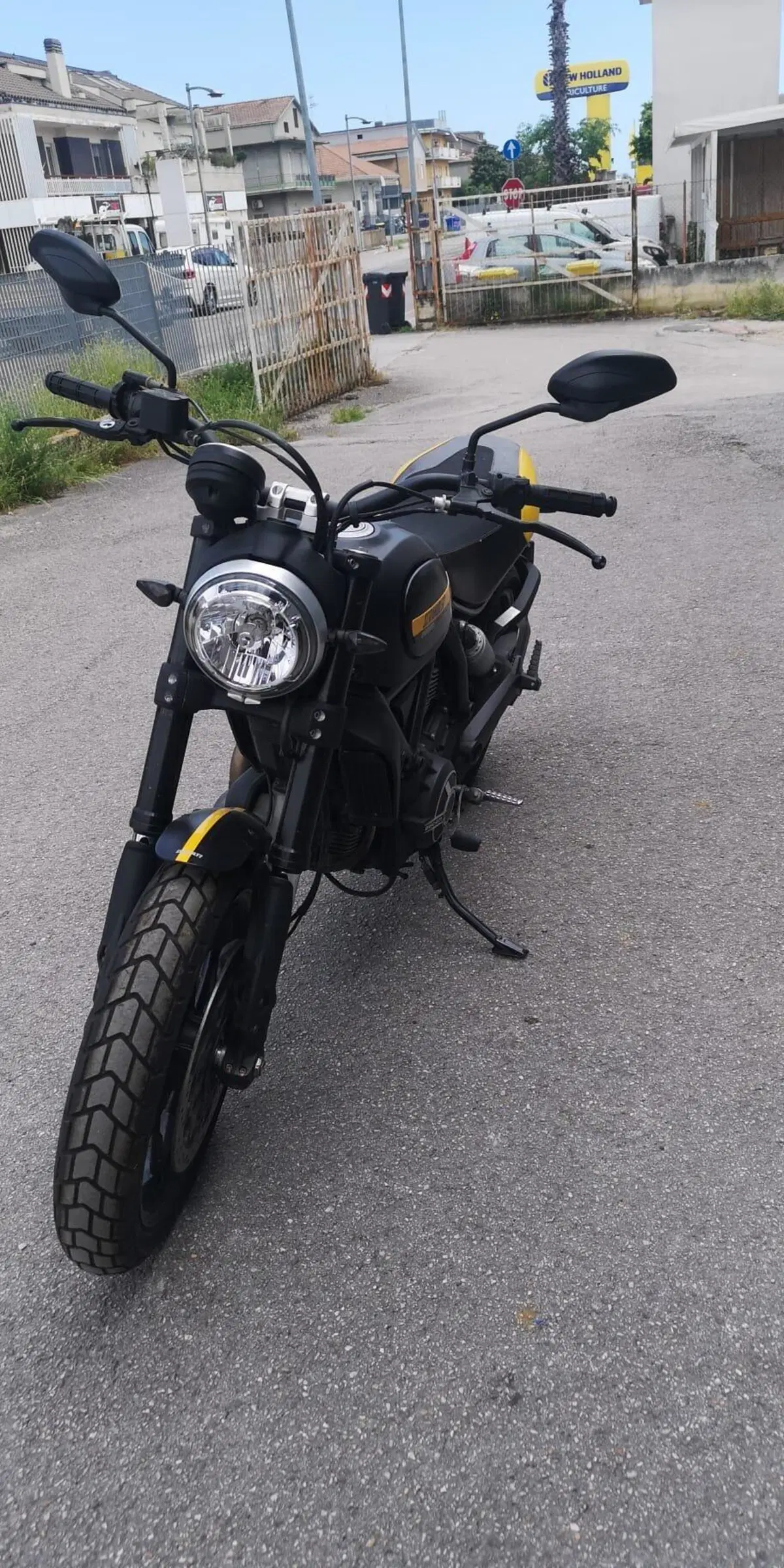 Ducati Scrambler 800 Full Throttle (2015 - 16) (2)