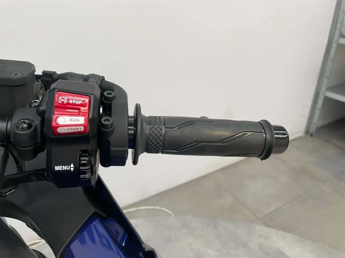 Yamaha YZF R125 (2023 - 26) (11)