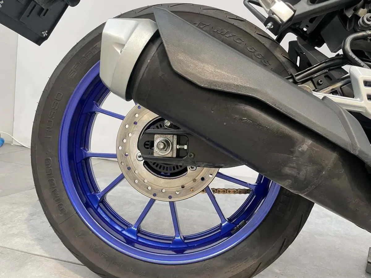 Yamaha YZF R125 (2023 - 26) (15)