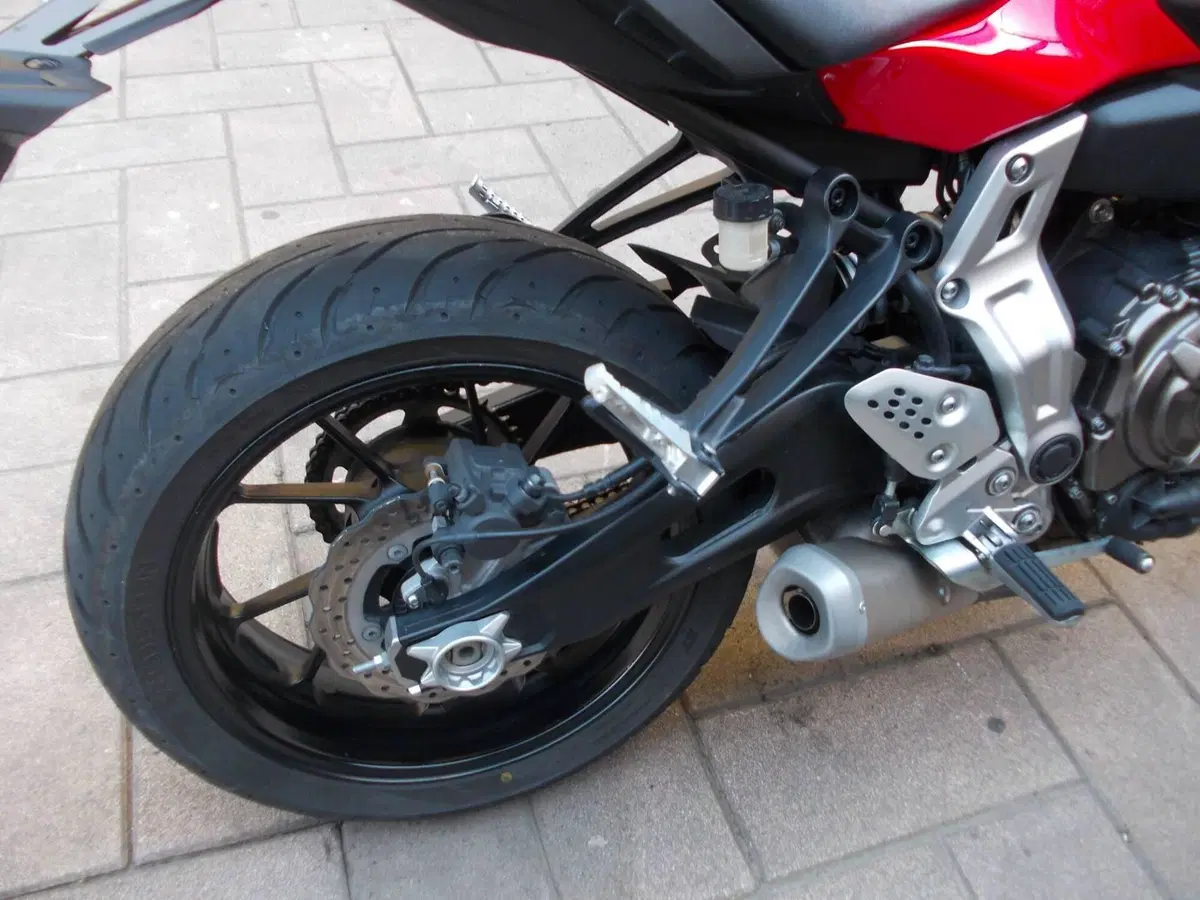 Yamaha MT-07 ABS (2014 - 16) (5)