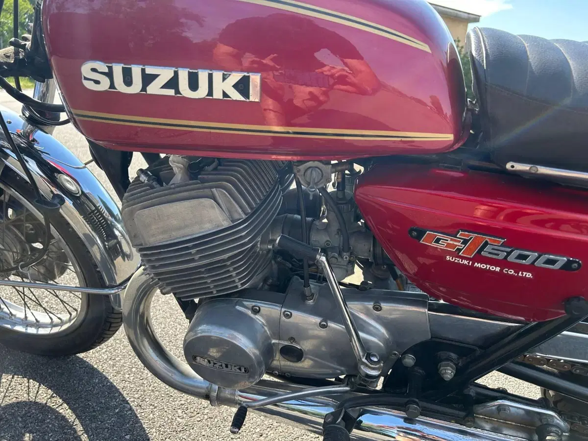 Suzuki GT 500 (6)