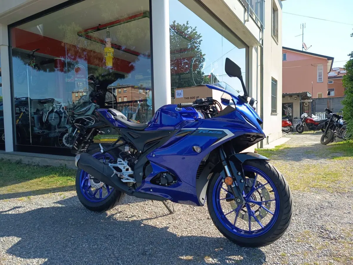 Yamaha YZF R125 (2023 - 26) (2)