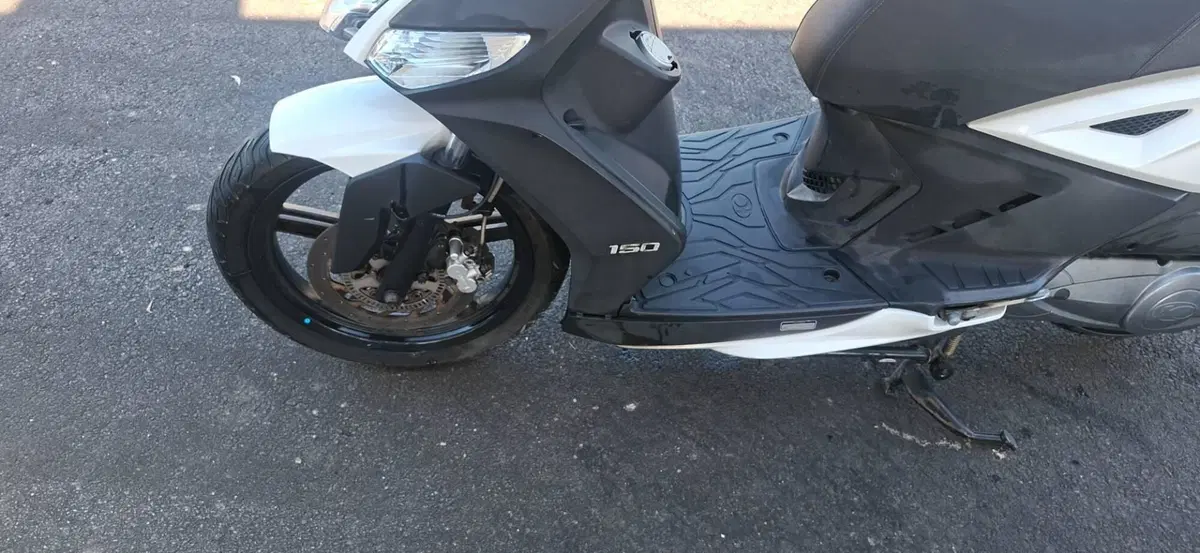 Kymco Agility 150i R16 + ABS (2017 - 20) (3)