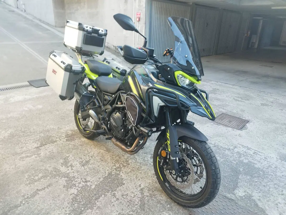 Benelli TRK 702X (2026)