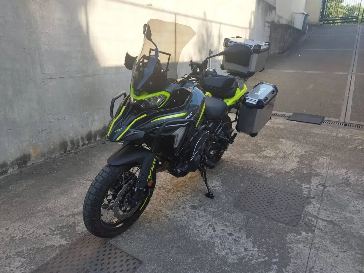 Benelli TRK 702X (2026) (2)