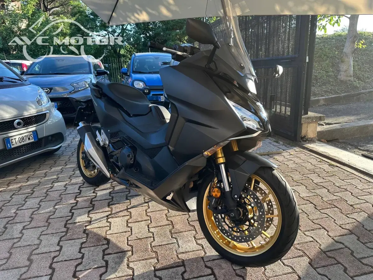 Honda Forza 750 DCT Special Edition (2024)