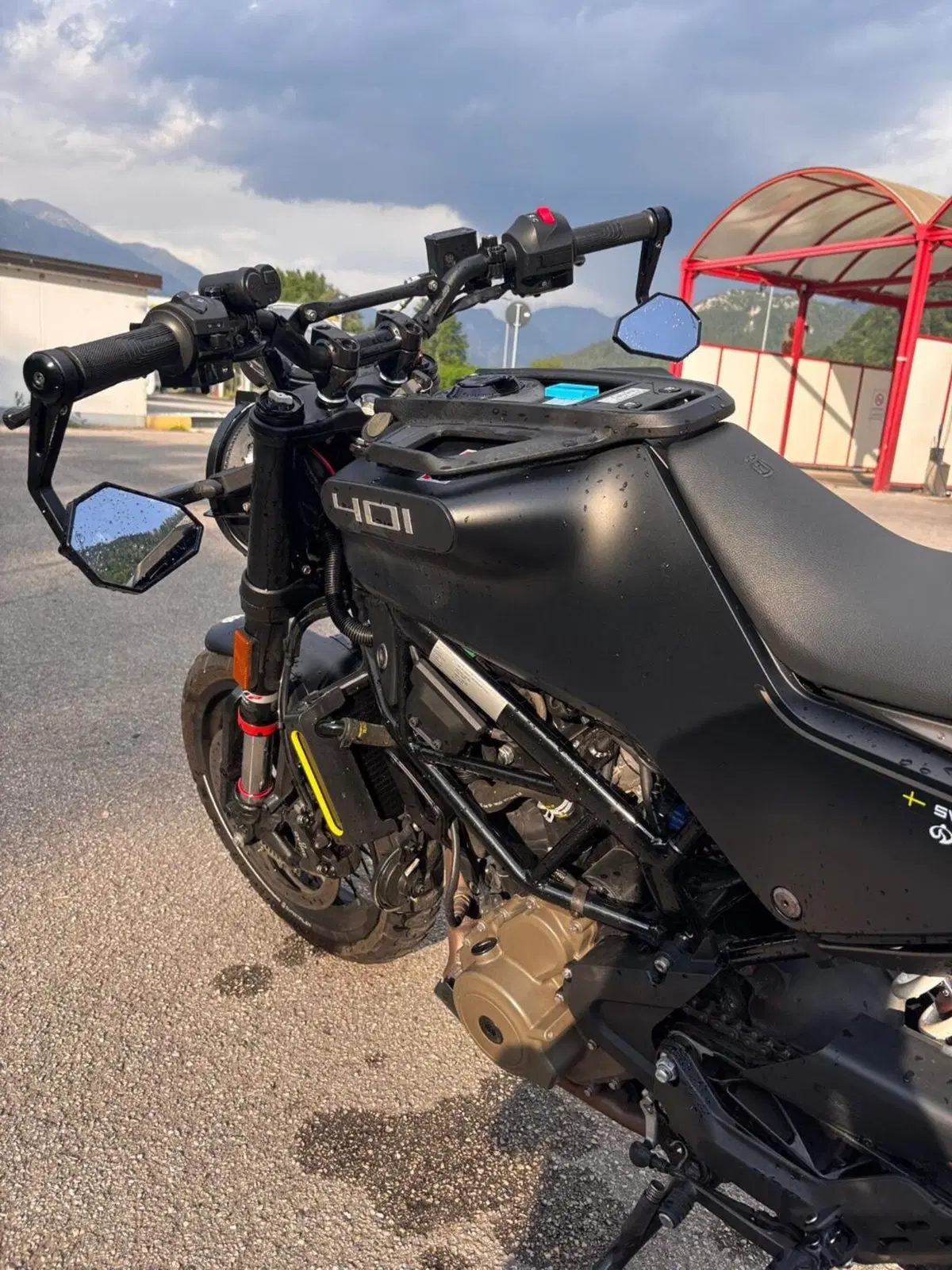 Husqvarna Svartpilen 401 (2021 - 23) (2)