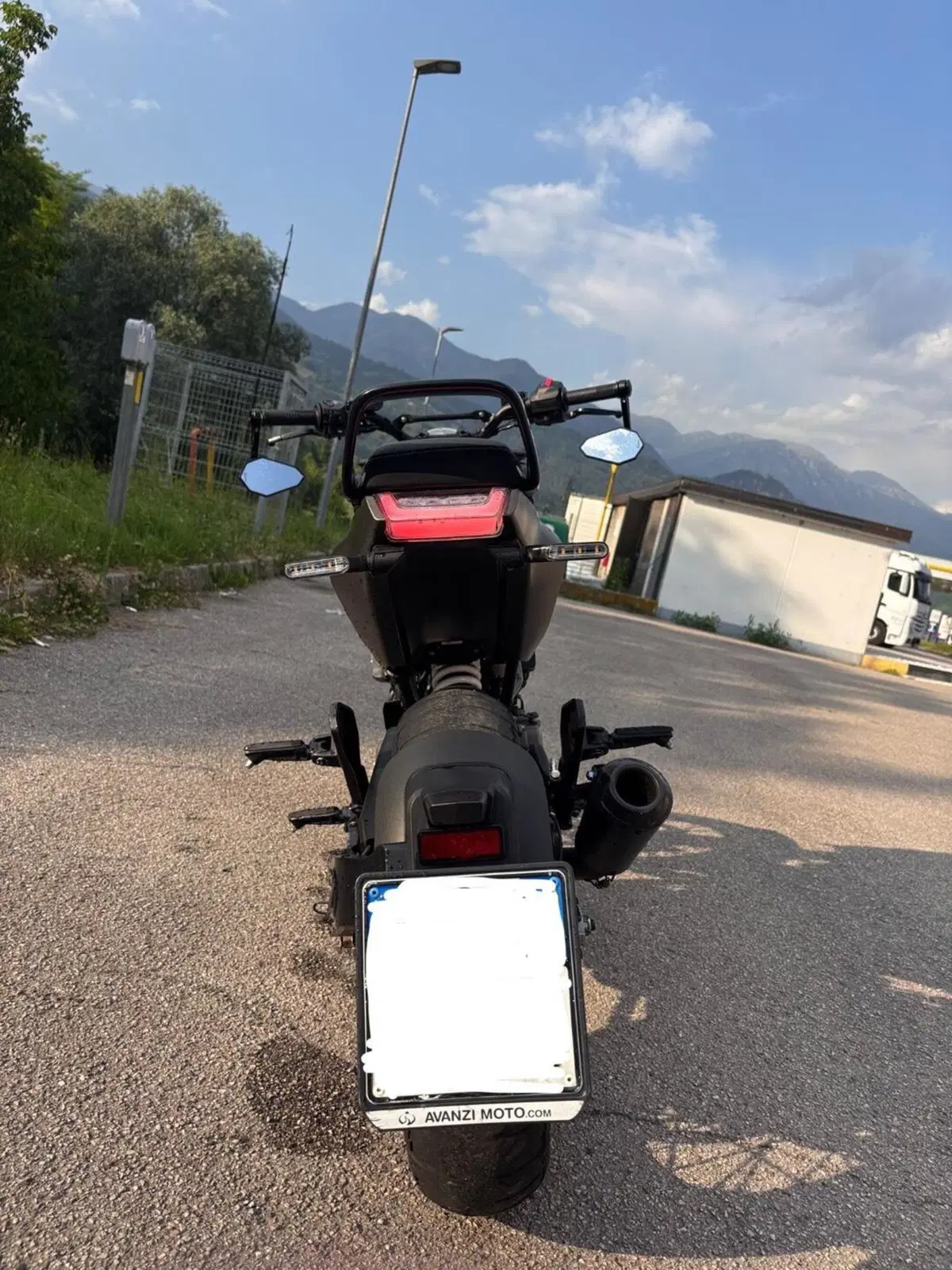 Husqvarna Svartpilen 401 (2021 - 23) (5)