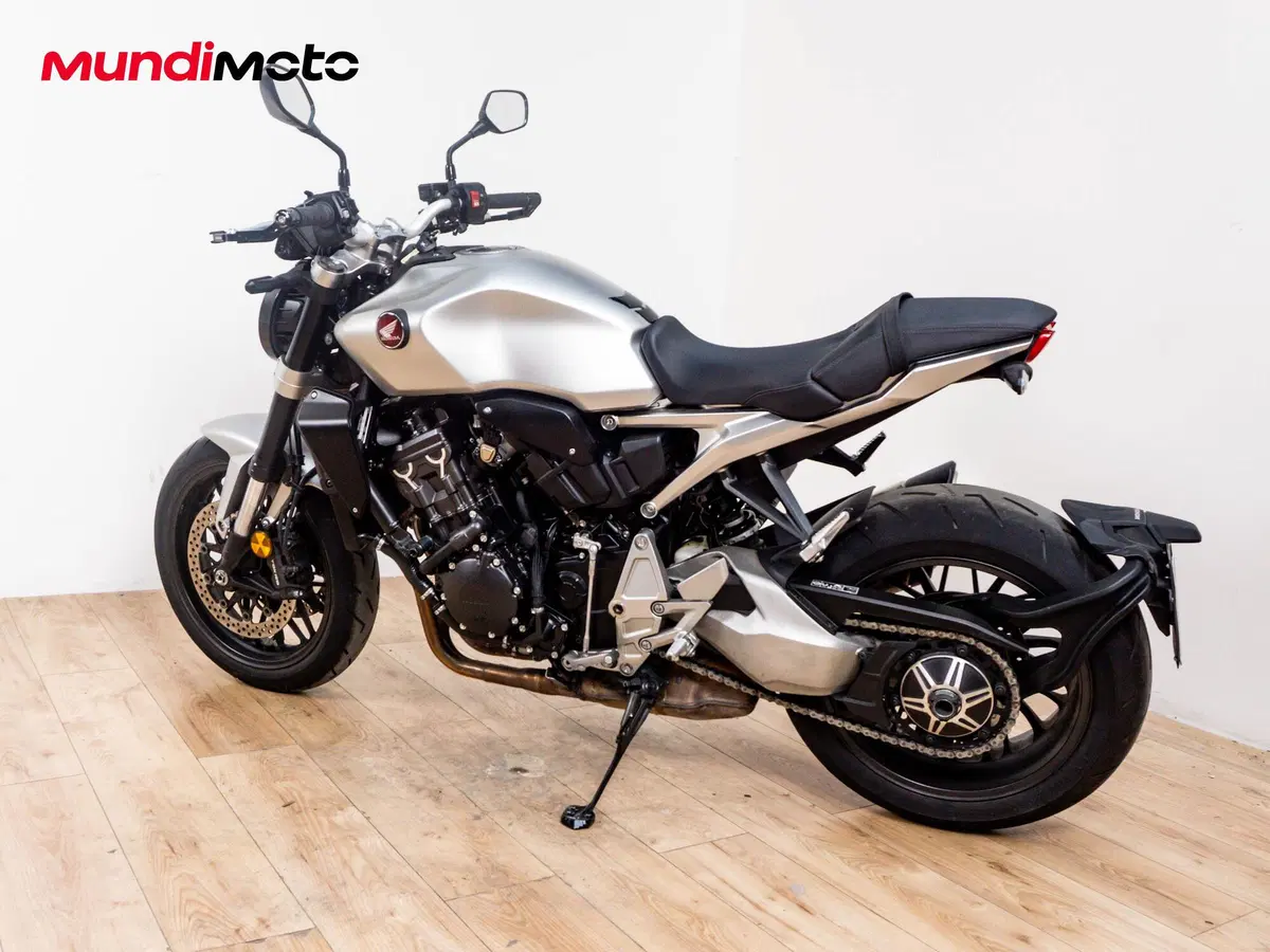 Honda CB 1000 R (2008 - 10) (7)