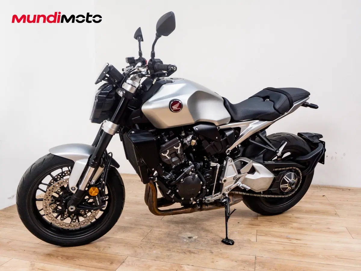 Honda CB 1000 R (2008 - 10) (8)