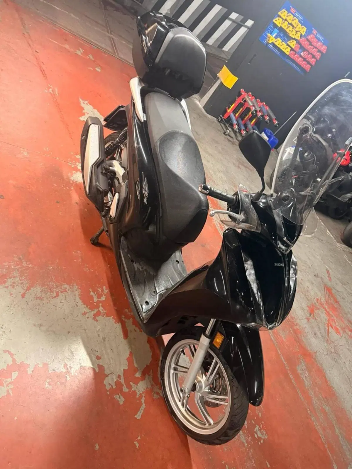 Honda SH 350 (2021 - 24) (2)