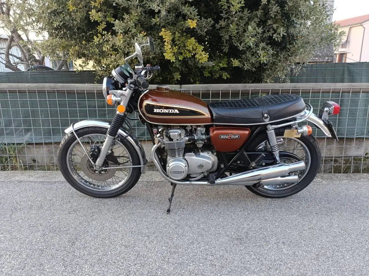 Honda Cb four 500