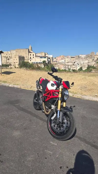 Ducati Monster 796 (2010 - 13) usata