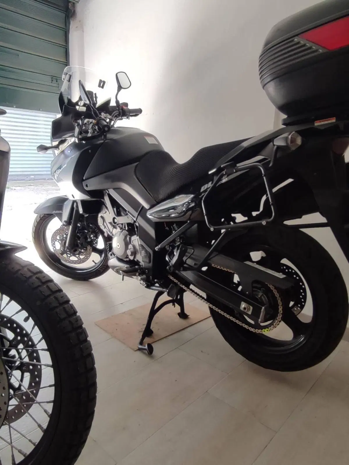 Suzuki V-Strom 650 Traveller ABS (2008 - 11) (7)