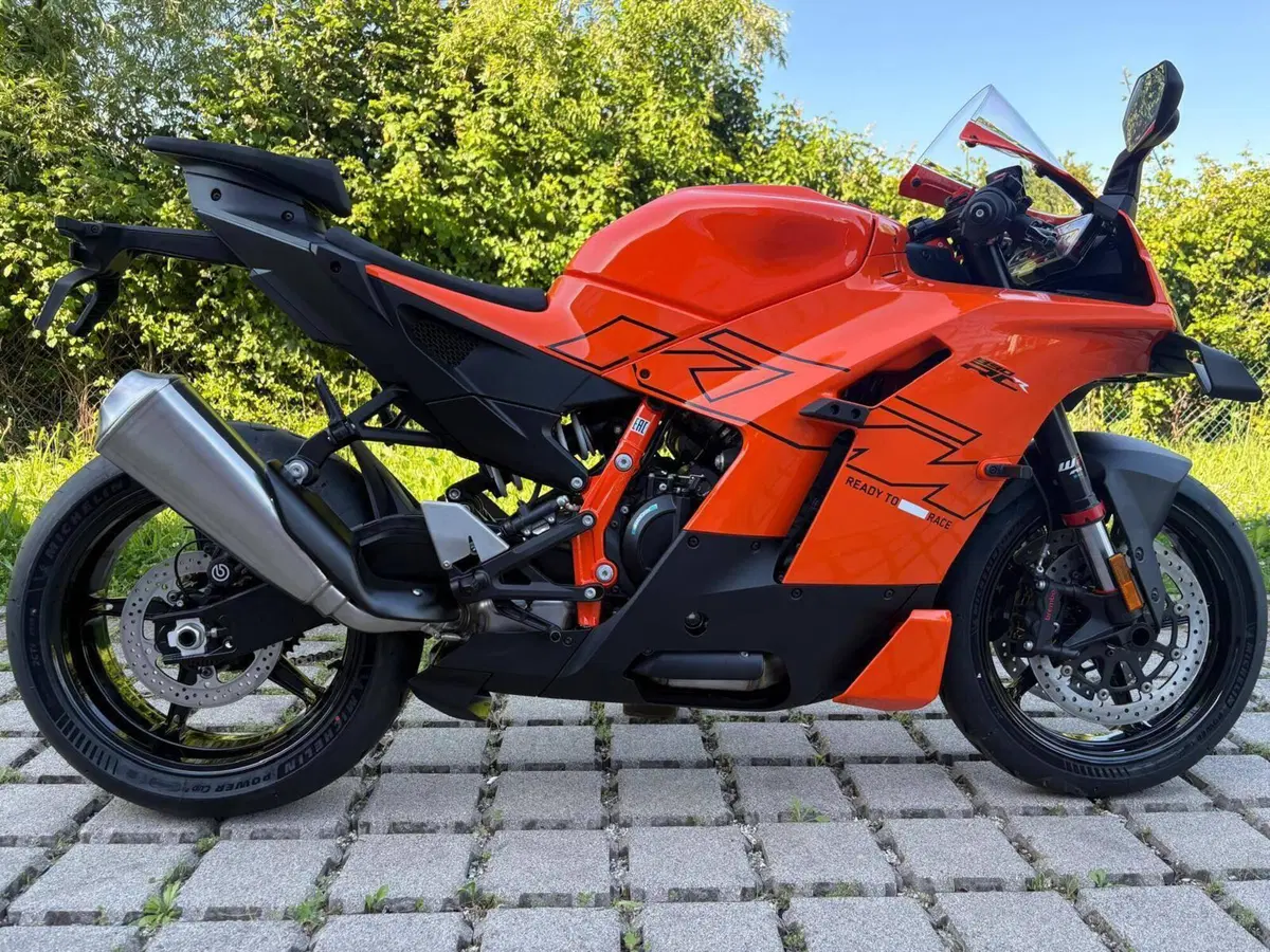 KTM 990 RC R (2026) (5)