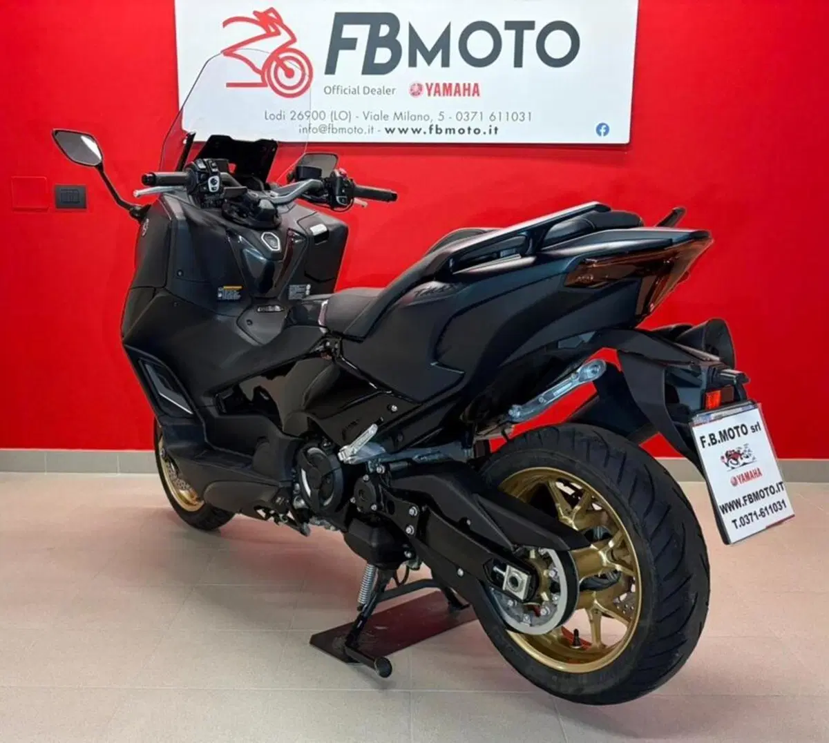 Yamaha T-Max 560 Tech Max (2022 - 24) (3)
